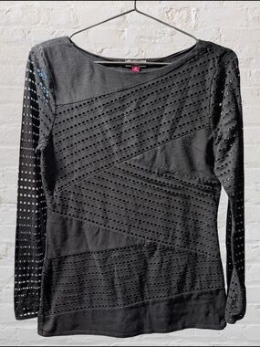 Vince Camuto Black Long-Sleeve Eyelet Knit Top
